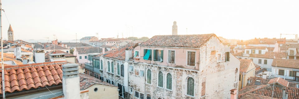 Airbnb's EU Host-Fee Switch Is Today: What EU Hosts Should Check