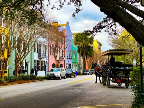 Best Charleston Vacation Rentals for Fall and Holidays 2026