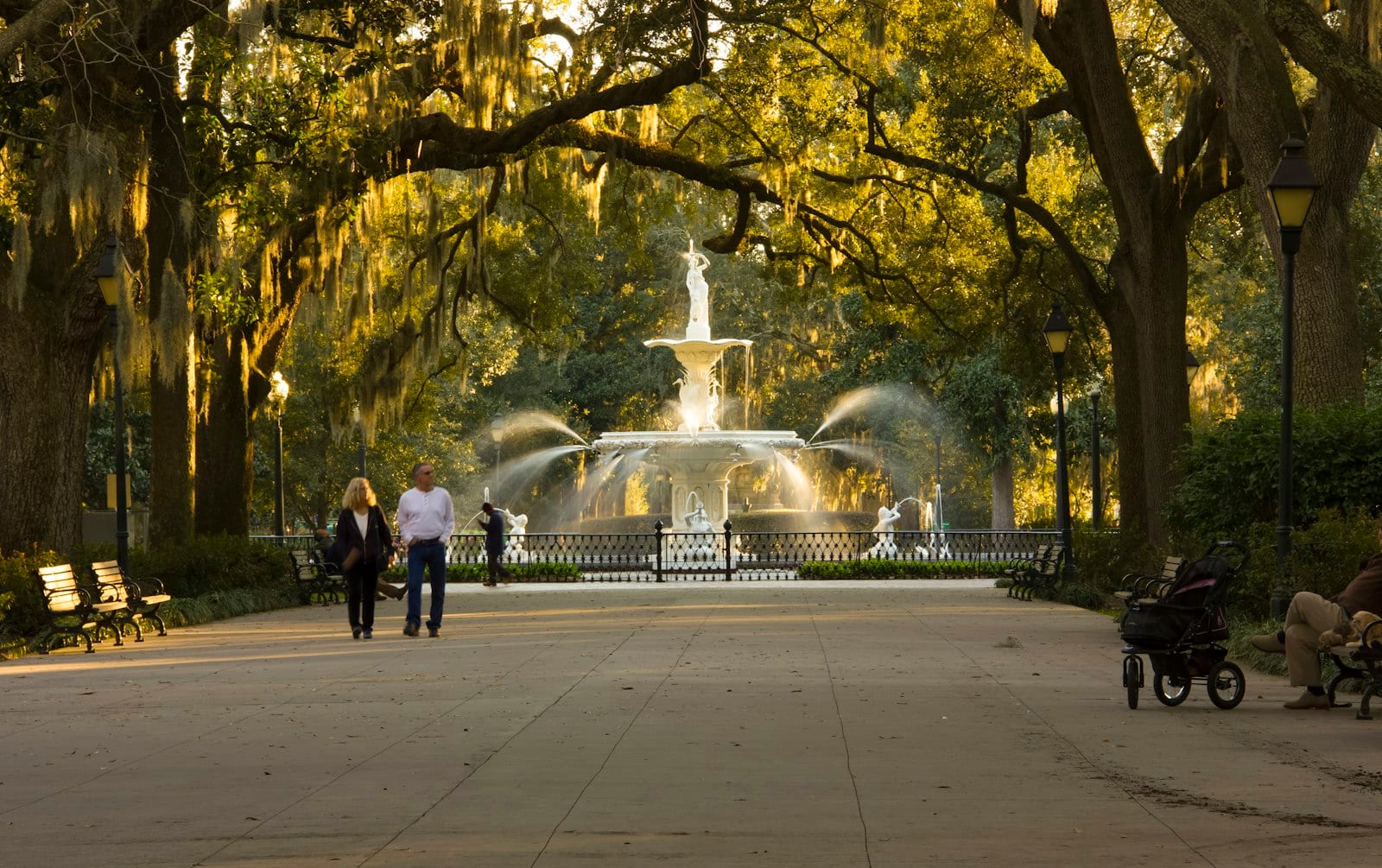 Best Savannah Vacation Rentals for the Holidays 2026