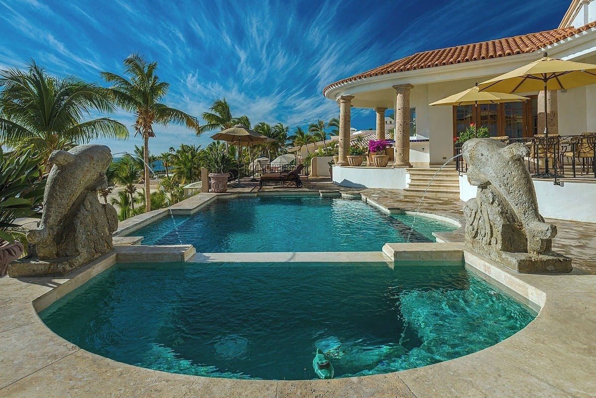 Summer vacation rentals with last-minute availability