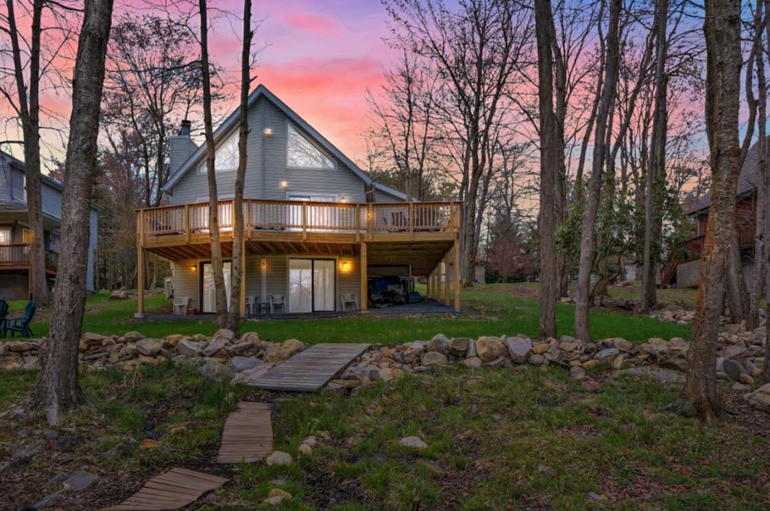 Bachelorette Rentals: Where to Stay for the Ultimate Pre-Wedding Bash