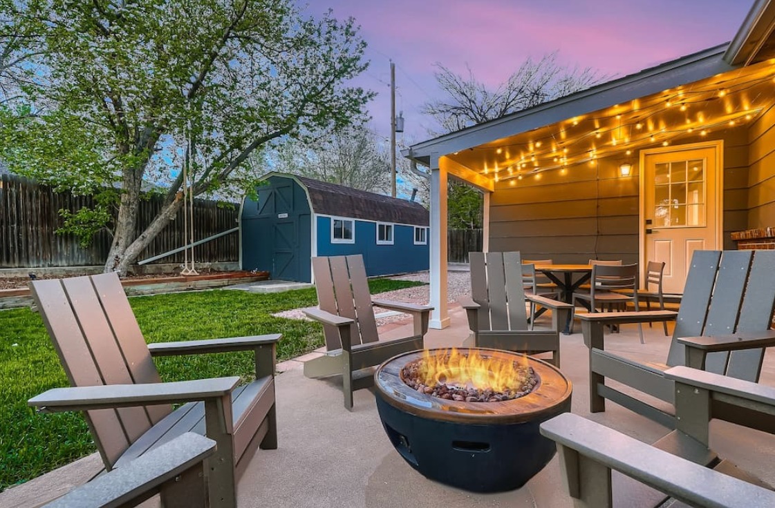 Epic House Party Rentals for an Exclusive Event