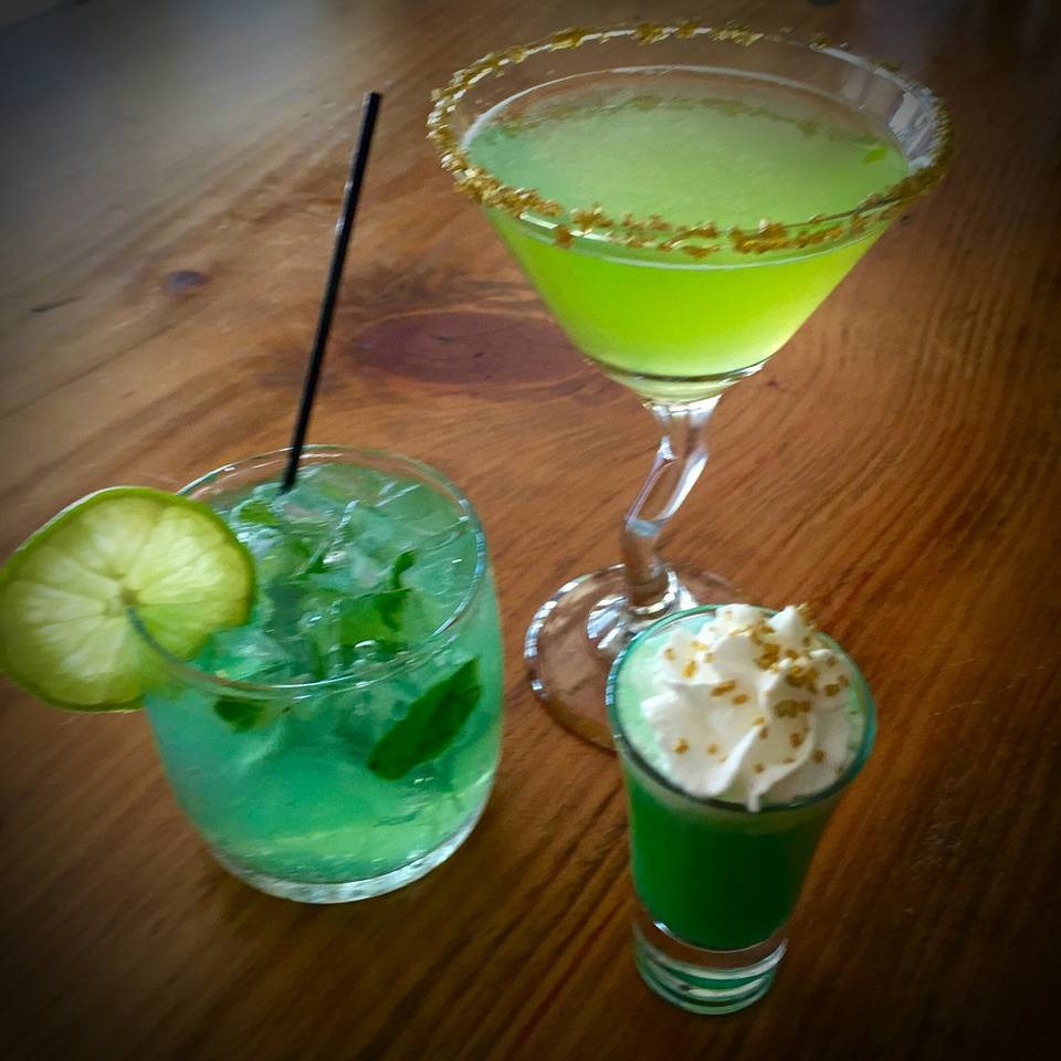 Snap Dragon Bar + Kitchen