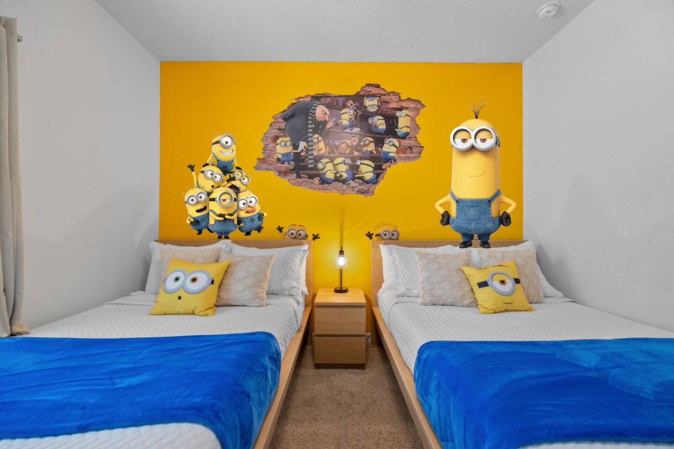 Best Rentals Near Theme Parks for Families