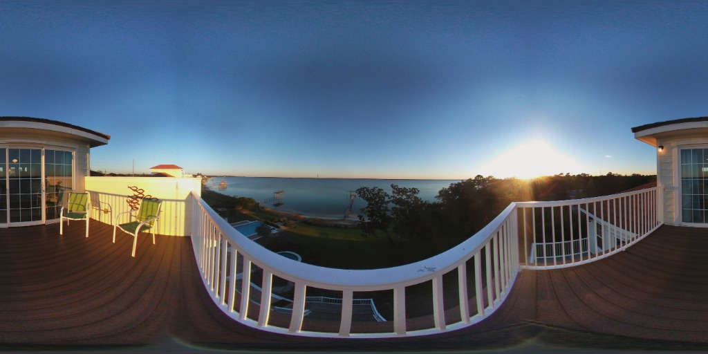 360 Degrees - A Virtual View of The Seahorse Retreat & Palm Breeze Beach House