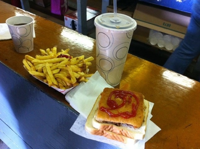 Crossroads Sale And Farmer's Market