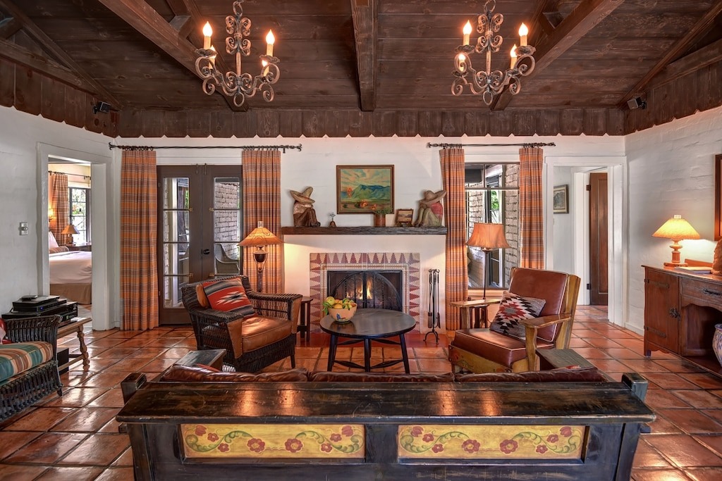 Vacation Homes for Avid Book Lovers