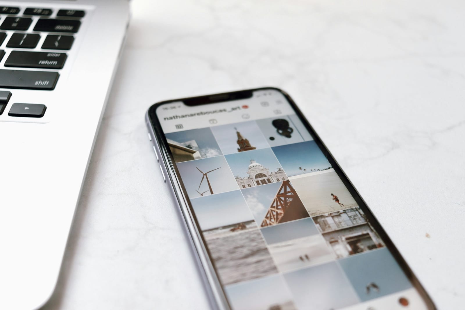 Best Hashtags for Vacation Rentals: Boost Your Instagram Game