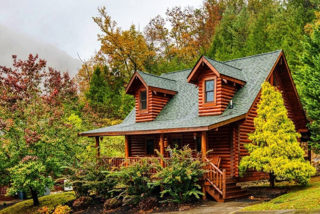 Rentals with Fireplaces for a Warm Winter Retreat