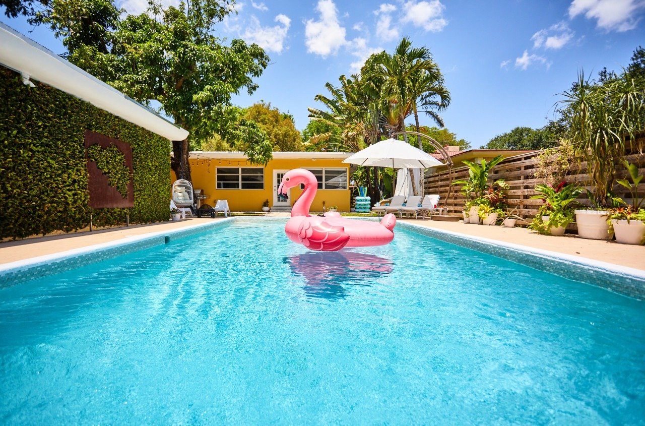 Miami pool villa near Hard Rock Stadium for World Cup 2026