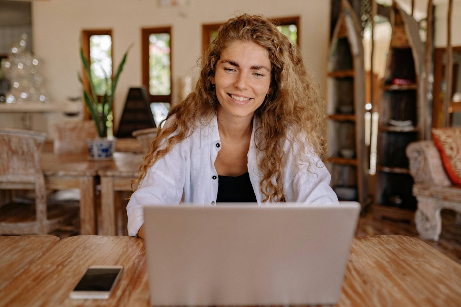 How to Choose the Best Vacation Rental Keywords (With Examples)