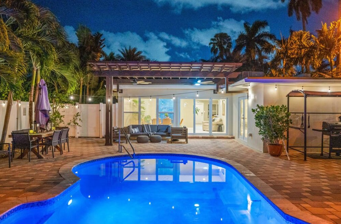 Charming Honeymoon Rentals: Where Love Meets Luxury