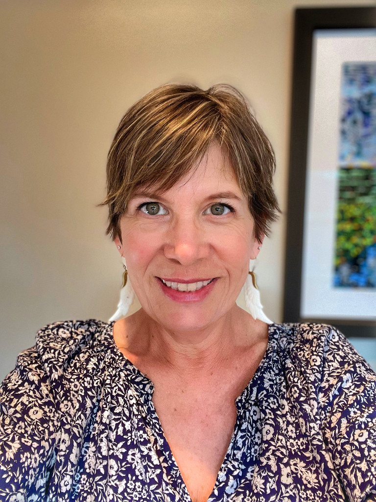 Angela profile picture