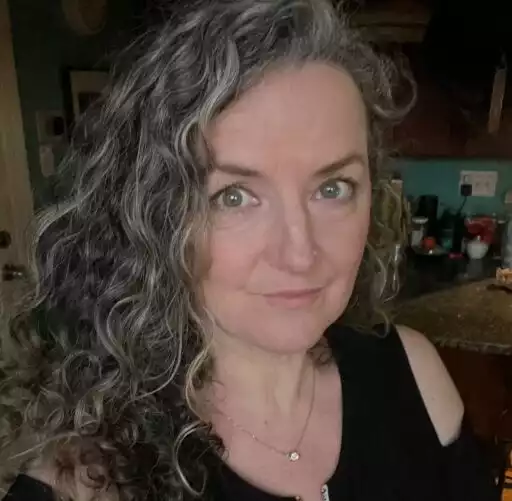 Laura profile picture