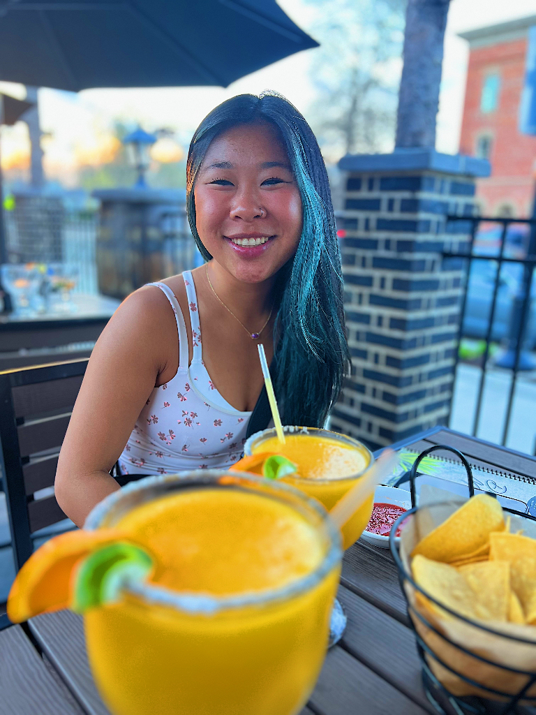 Mary profile picture