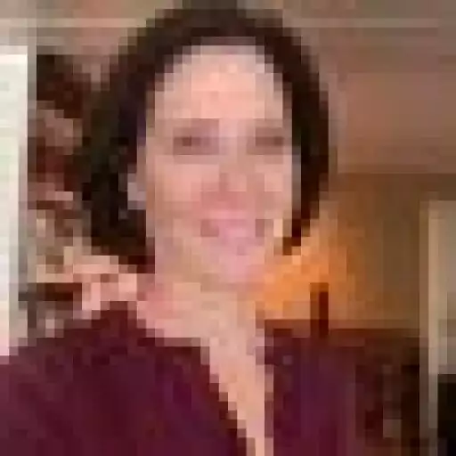 To follow Lisa , please log in to Houfy or create an account.