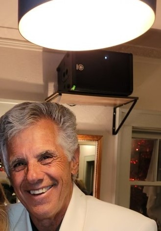 Laurence profile picture