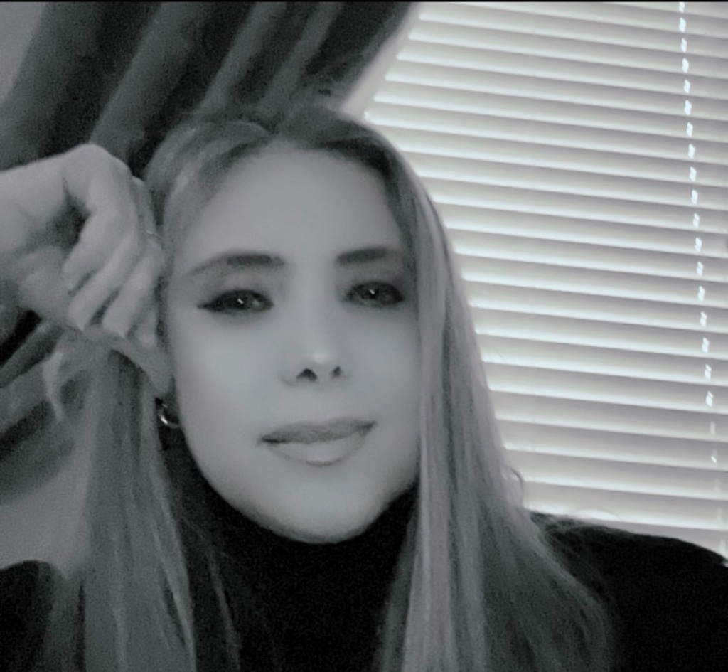 Rosa profile picture