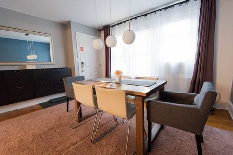 Large Modern 3-bdrm Duplex Apt near Manhattan