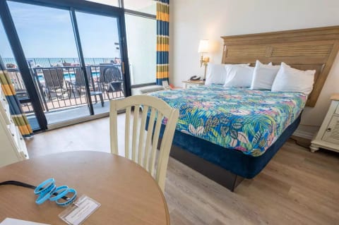 Bedroom/Living Area that Overlooks Ocean and Pools