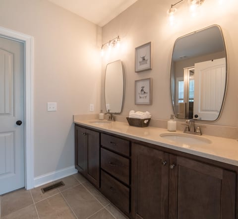 Ellijay, GA Mountain Retreat