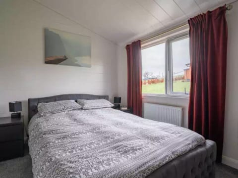 Loch Leven Lodge 25 East