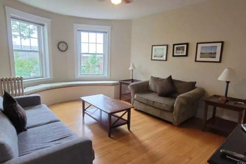 6 month minimum @ Brookline penthouse w/ parking