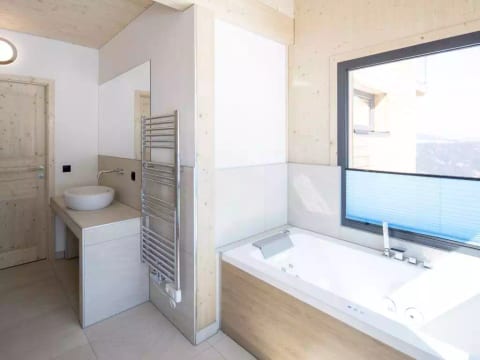 Premium # 09 mit Sauna & Swim Spa