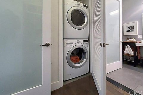 in unit washer and dryer