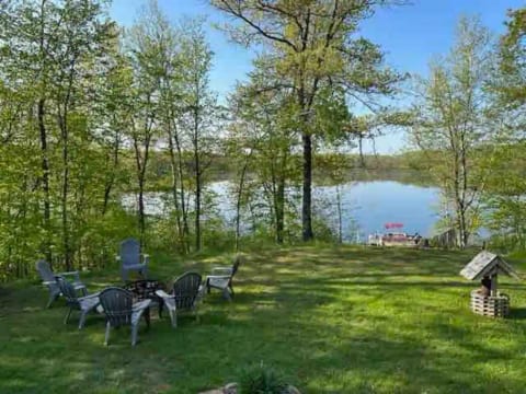 *Cabin w/ Screen Deck!*Kayak*SUP*Pedalboat*Rowboat