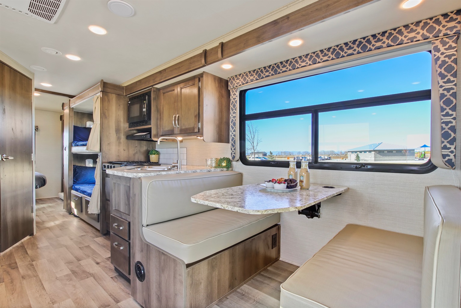 2019-luxury-jayco-redhawk-with-bunk-beds/