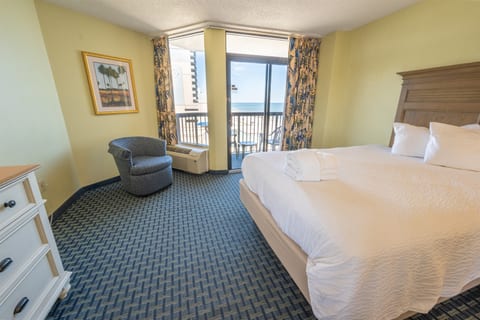 Compass Cove 650 - Oceanview Studio