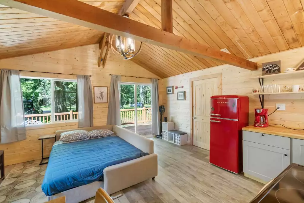 Storybook Cabin - Ashford Storybook Cabin - Ashford
