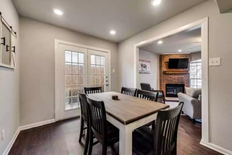 Frisco Getaway! Pets Welcome!