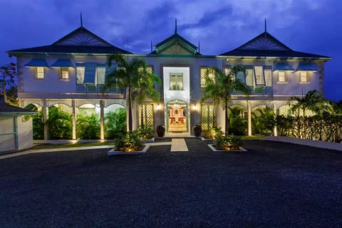 Firefly - Cap Estate