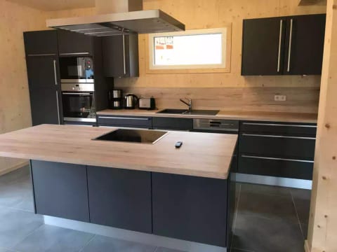 Premium mit 5 SZ,Sauna o IR-Sauna+SP