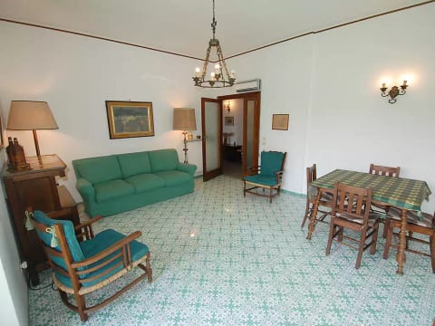 Riviera Massa