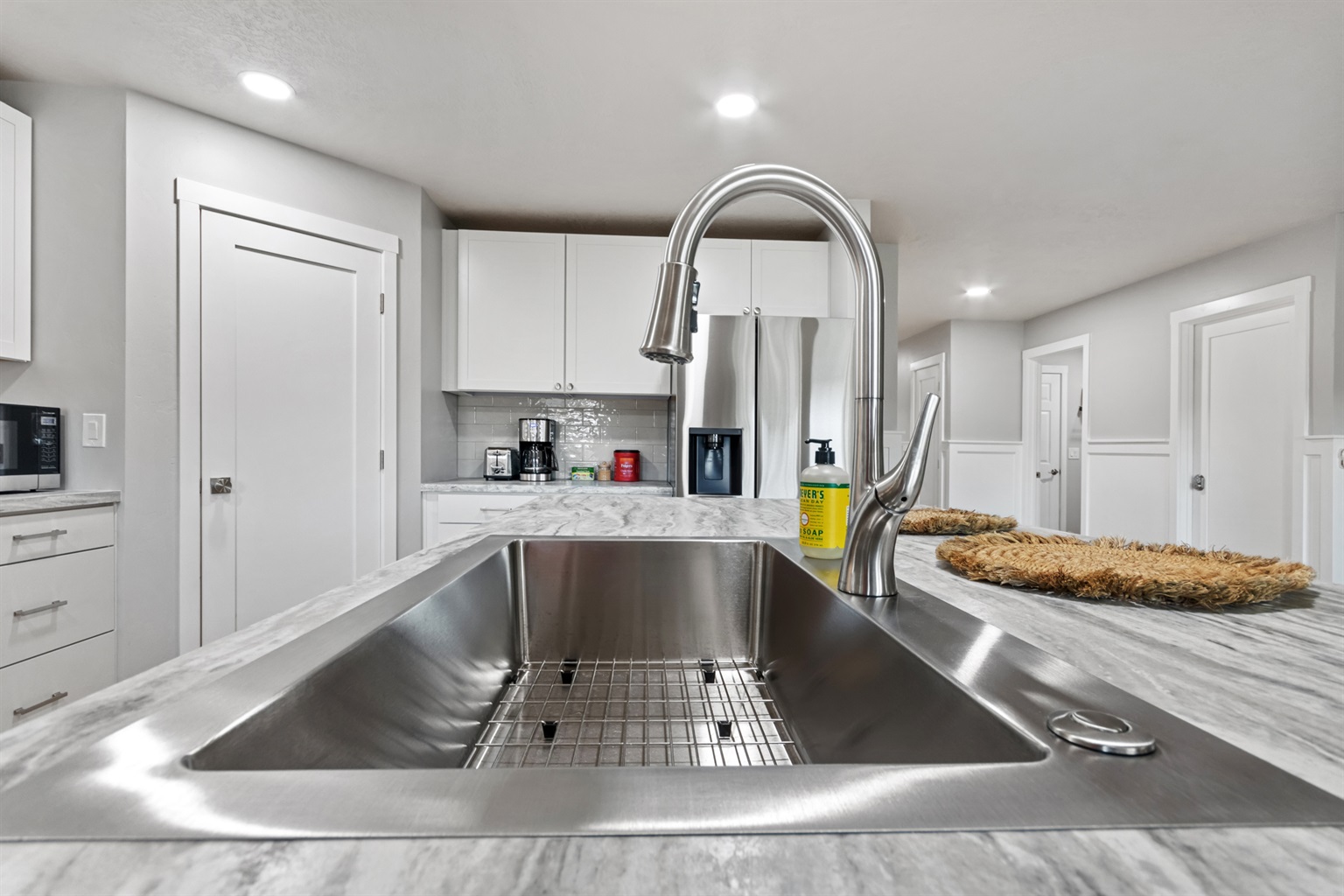 cozy-costal-get-away-or-meridian-idaho-or-4-bedroom/