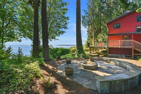 Gorgeous fire pit area overlooking the Puget Sound