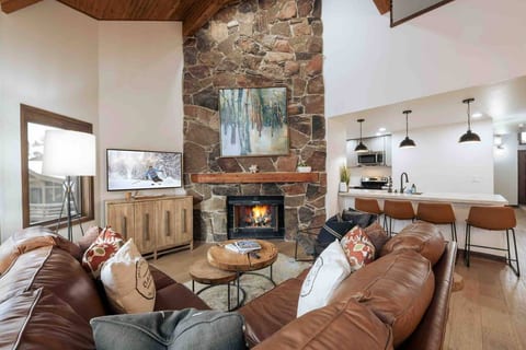 Deer Valley Townhome w/ private hot tub & sauna