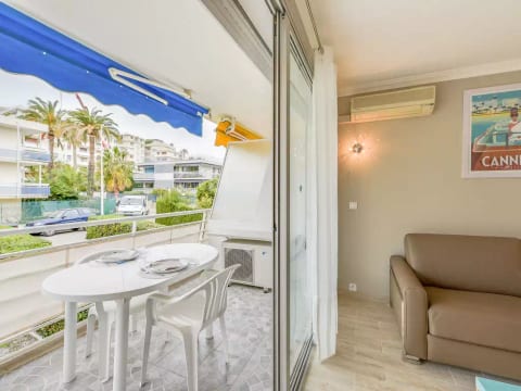 Le Beach Garden