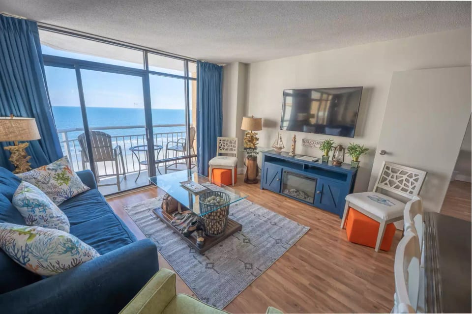 Direct Oceanfront!
