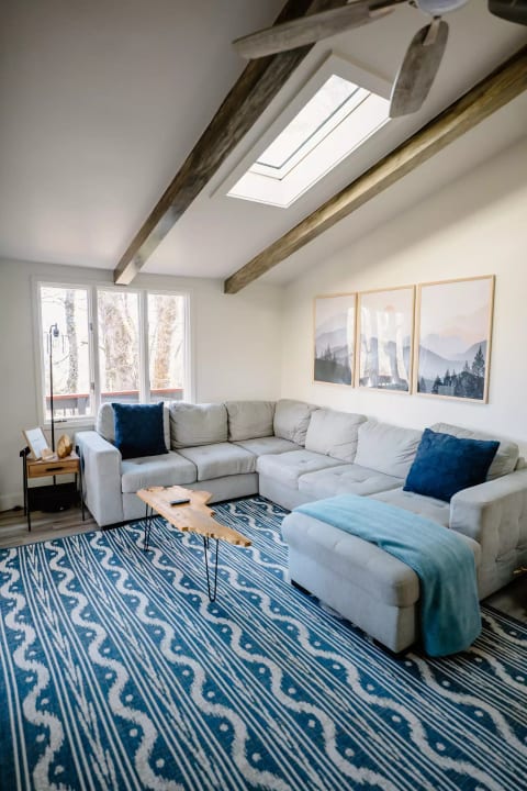 15 min to Sugar + Grandfather Mt | Pet-friendly