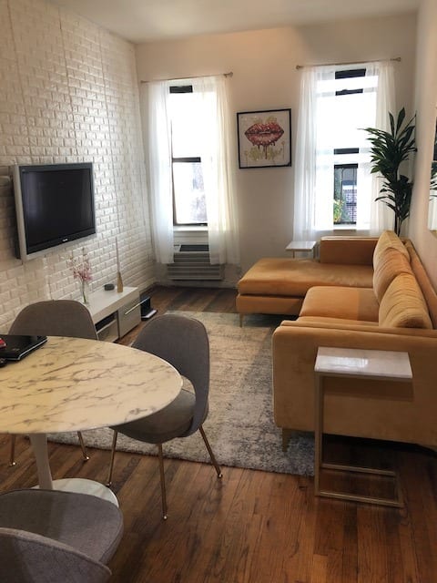 Spacious 1 bedroom apt near Union Sq - New York