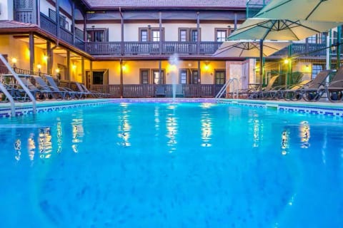 Family Suite in 5* Luxury vintage Mansion