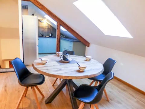 Le Chalet Suisse