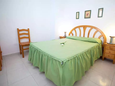 Topacio IV