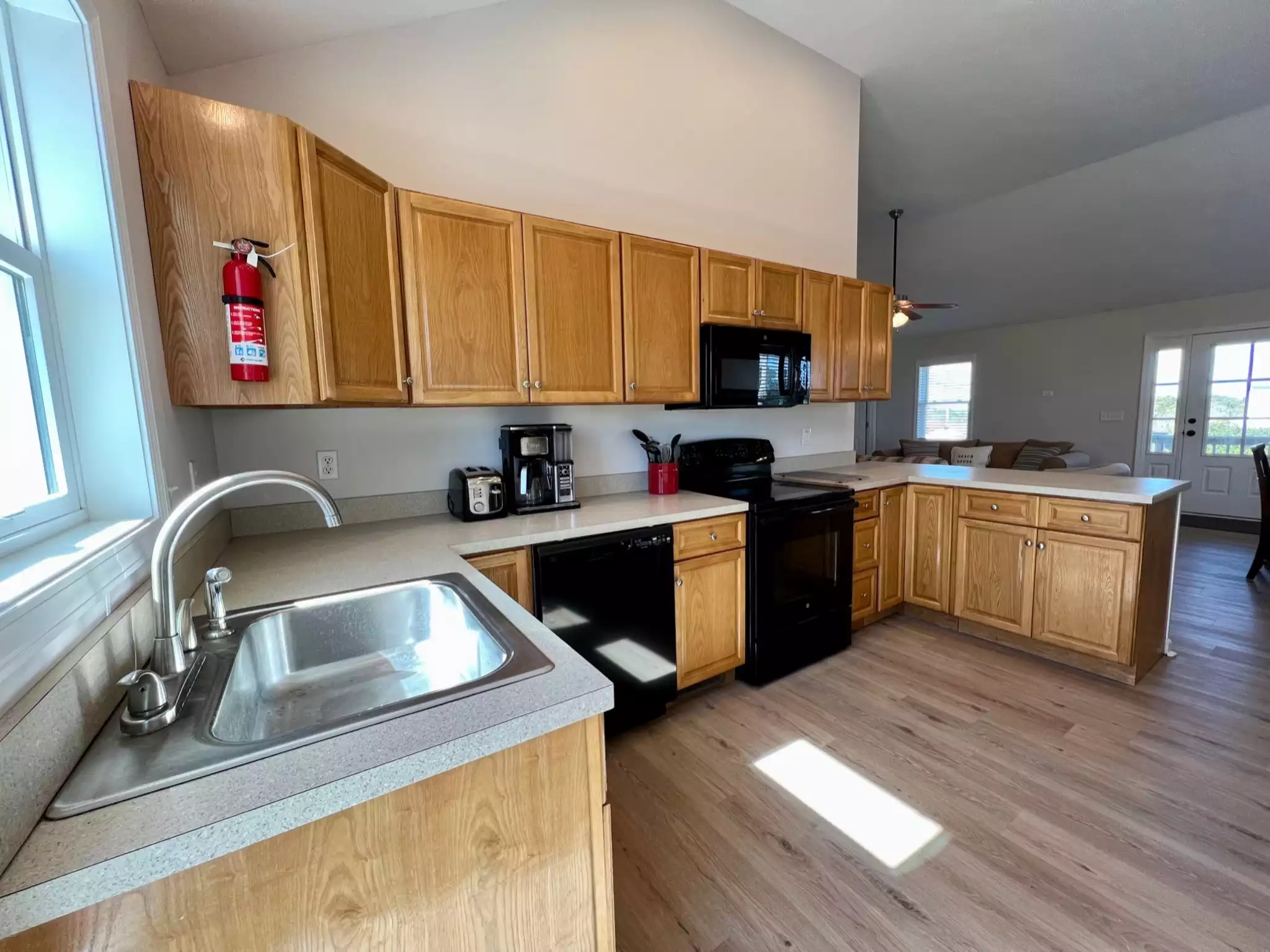 Kitchen - Renovated sound side main cottage - Avon