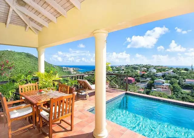 Moondance - St. Martin