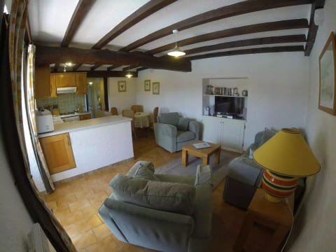 Terrace Cottage at Domaine Lavie